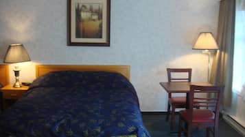 Standard Room, 1 Queen Bed