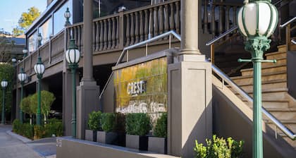 Crest on Barkly Serviced Apartments