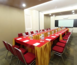 Banquet hall - Hotel Dragon Inn by SHM (Jakarta)