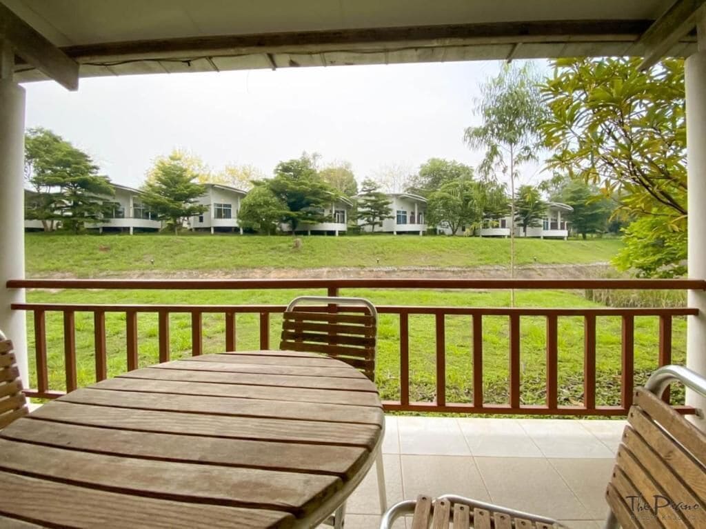 Superior Twin Room, Garden View | View from room