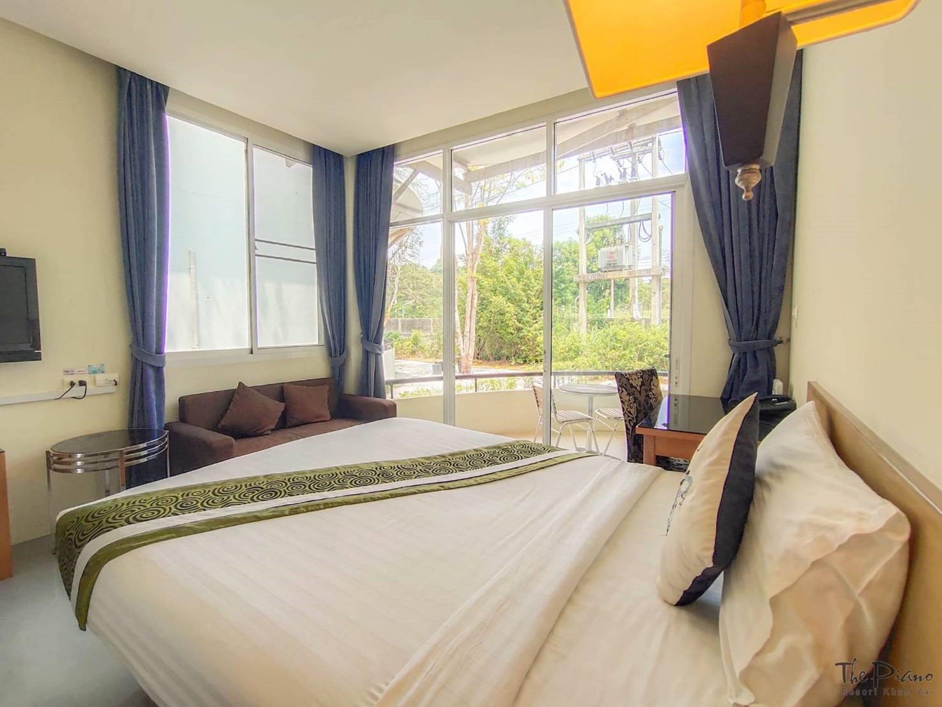 ห้องดีลักซ์ทวิน, วิวภูเขา | มินิบาร์, ตู้นิรภัยในห้องพัก, ห้องพักตกแต่งอย่างมีเอกลักษณ์