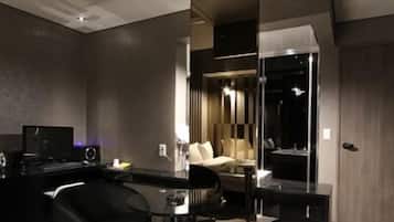 Standard Room (B / Check-in 12PM / 4PM on Saturday) | 起居區 | 地暖系統