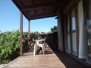 Porch - Sukabura Inn (Taketomi)