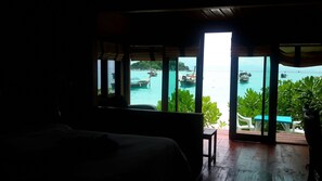 Minibar, coffres-forts dans les chambres