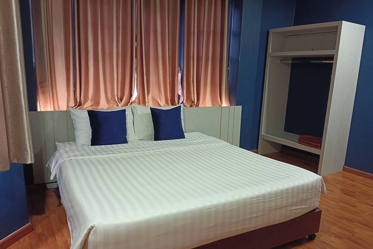 Habitación Deluxe | Minibar, wifi gratis y ropa de cama