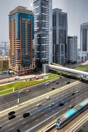 Exterior - Emirates Grand Hotel (Dubai)