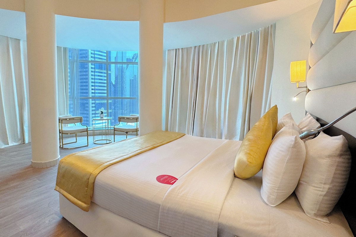 One Bedroom Suite with Burj Khalifa View