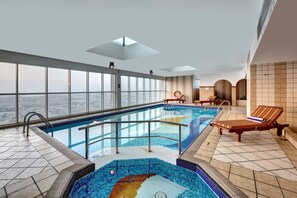 Piscine couverte
