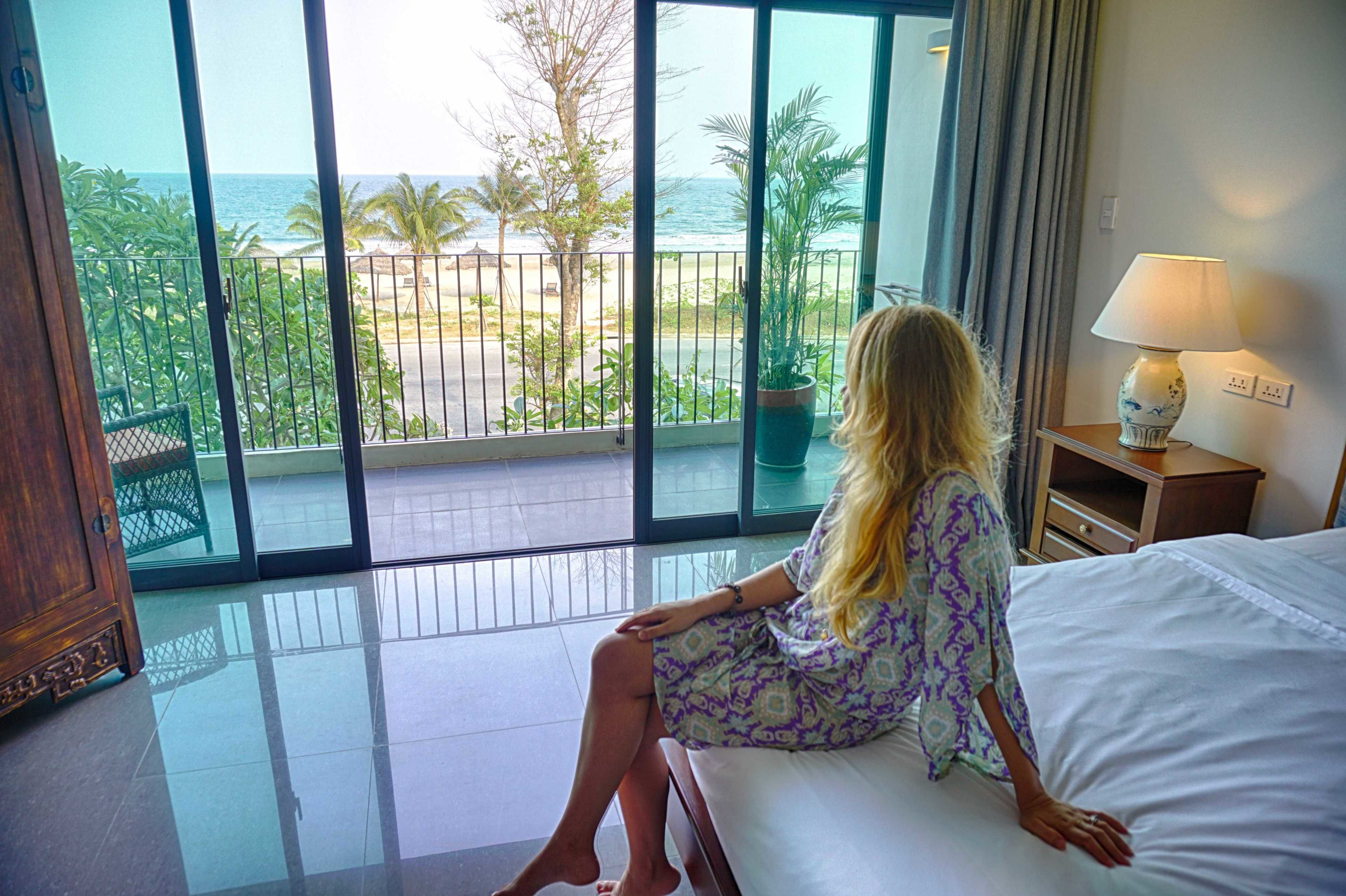 studio, beach view | minibar, in-room safe, desk, blackout curtains