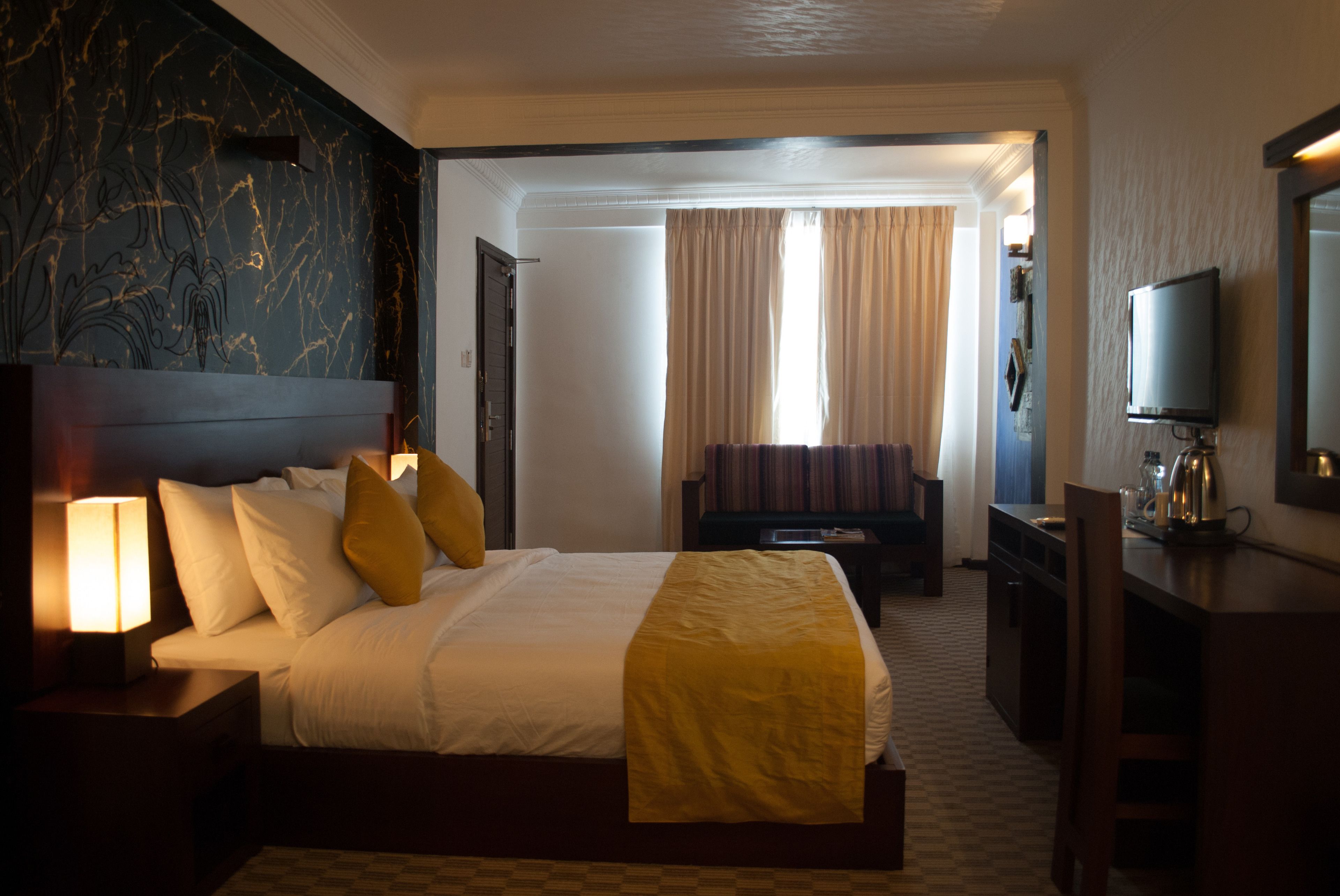 Photo - Ceylon City Hotel, Colombo