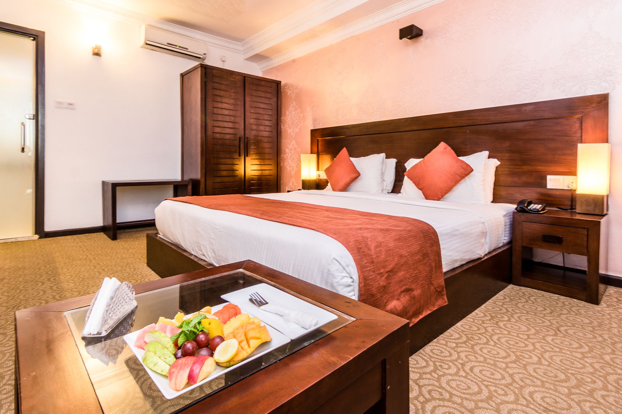 Photo - Ceylon City Hotel, Colombo