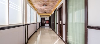 Ceylon City Hotel, Colombo