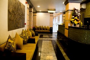 Lobby - Ceylon City Hotel, Colombo (Colombo)