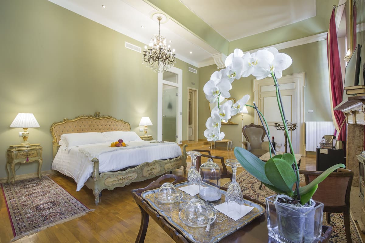 Italiaanse Frette-lakens, luxe beddengoed, donzen dekbedden