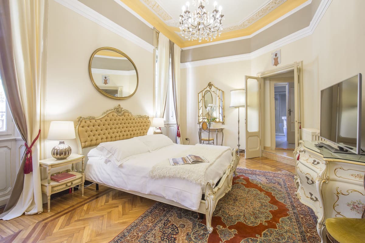 Italiaanse Frette-lakens, luxe beddengoed, donzen dekbedden
