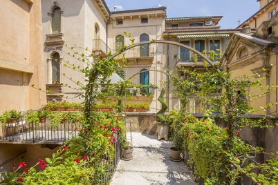 Corte Realdi Luxury Rooms