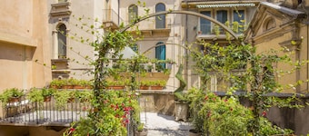 Corte Realdi Luxury Rooms