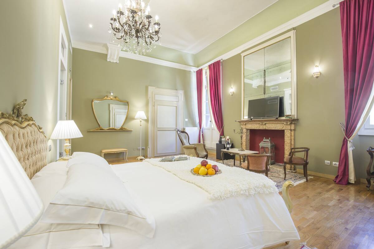 Italiaanse Frette-lakens, luxe beddengoed, donzen dekbedden