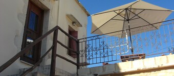 Patriko Traditional Residence