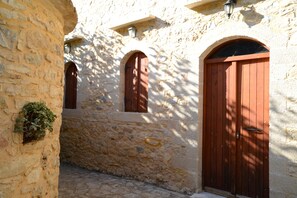 Superior Apartment, 2 Bedrooms (Evangelia) | Exterior - Patriko Traditional Residence (Apokoronas)