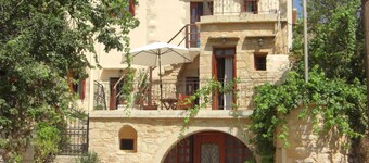 Patriko Traditional Residence