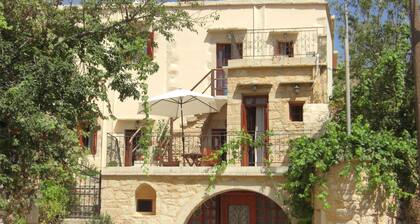 Patriko Traditional Residence