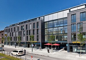 Exterior - harry’s home München Moosach hotel & apartments (Munich)