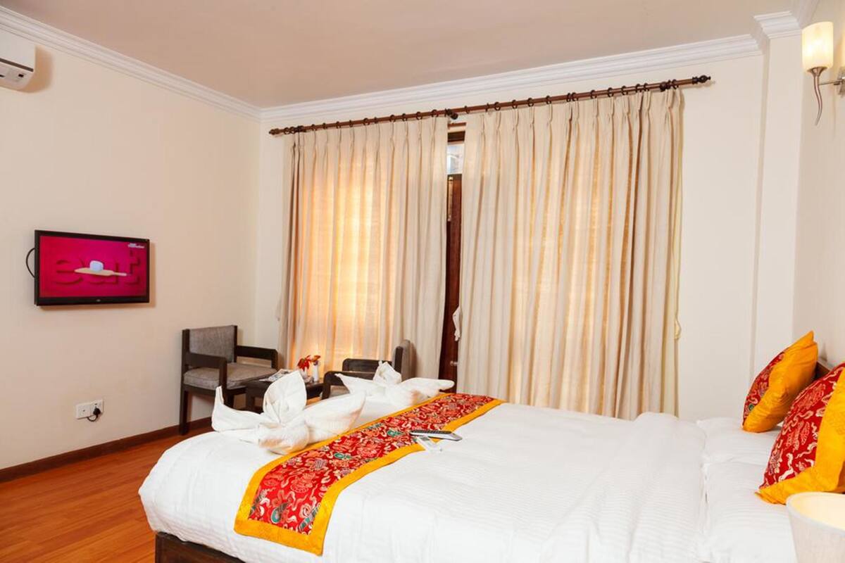 Deluxe Double or Twin Room