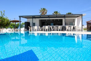 Reception - Golden Sun (Kos)