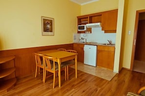 Living area - Holiday Club Apartman Hotel (Hévíz)
