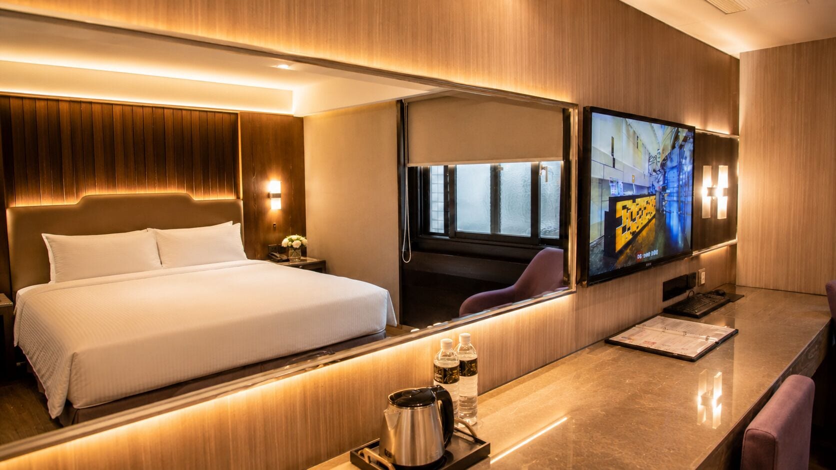Standard Double Room, 1 Queen Bed (Non-smoking) | Premium bedding, down comforters, minibar (free items), in-room safe