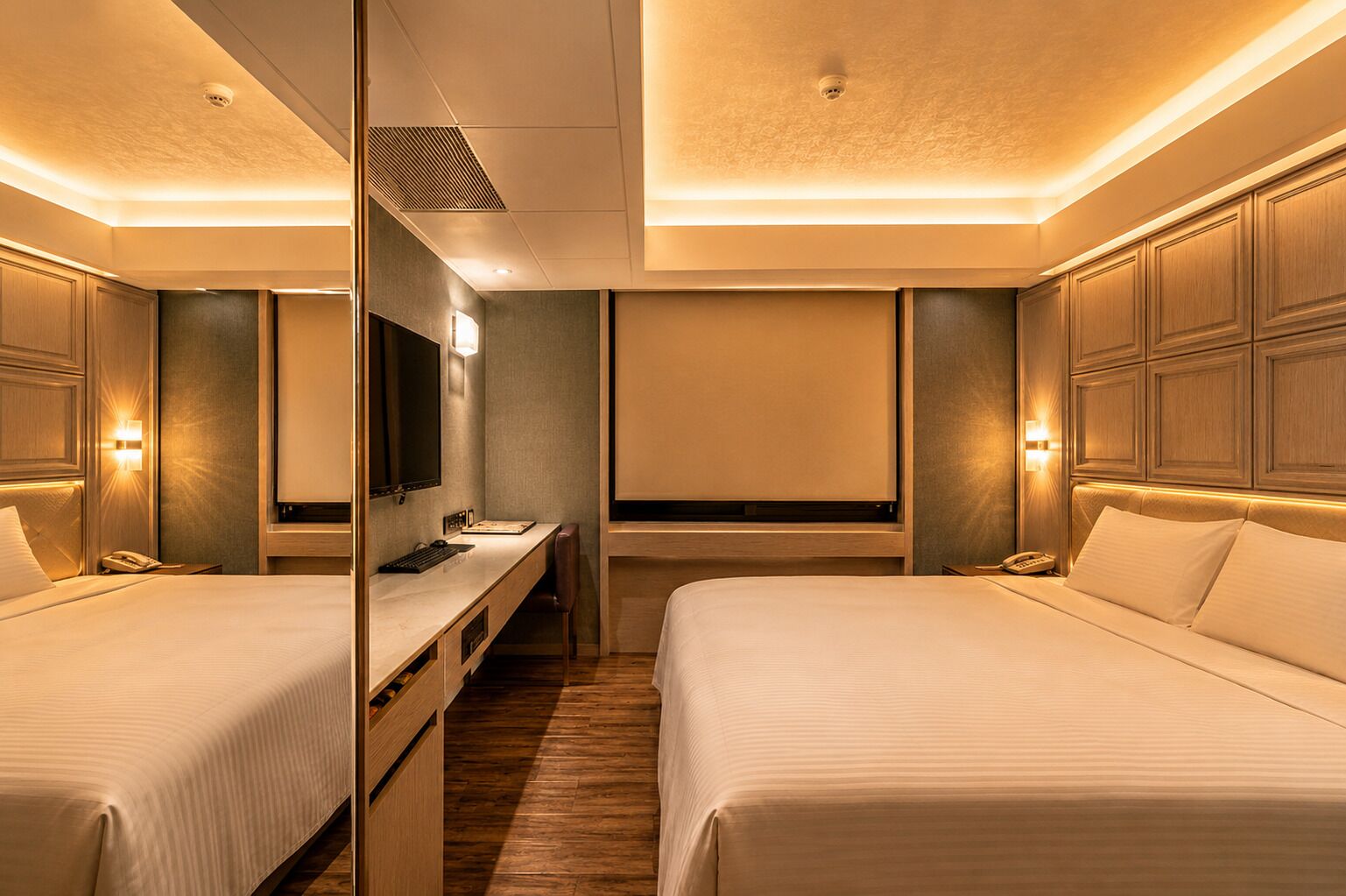 Standard Double Room, 1 Double Bed (Non-smoking) | Premium bedding, down comforters, free minibar, in-room safe