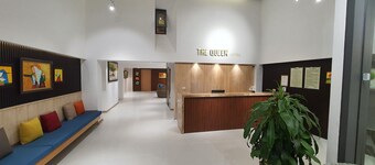Queen Hotel Ninh Binh