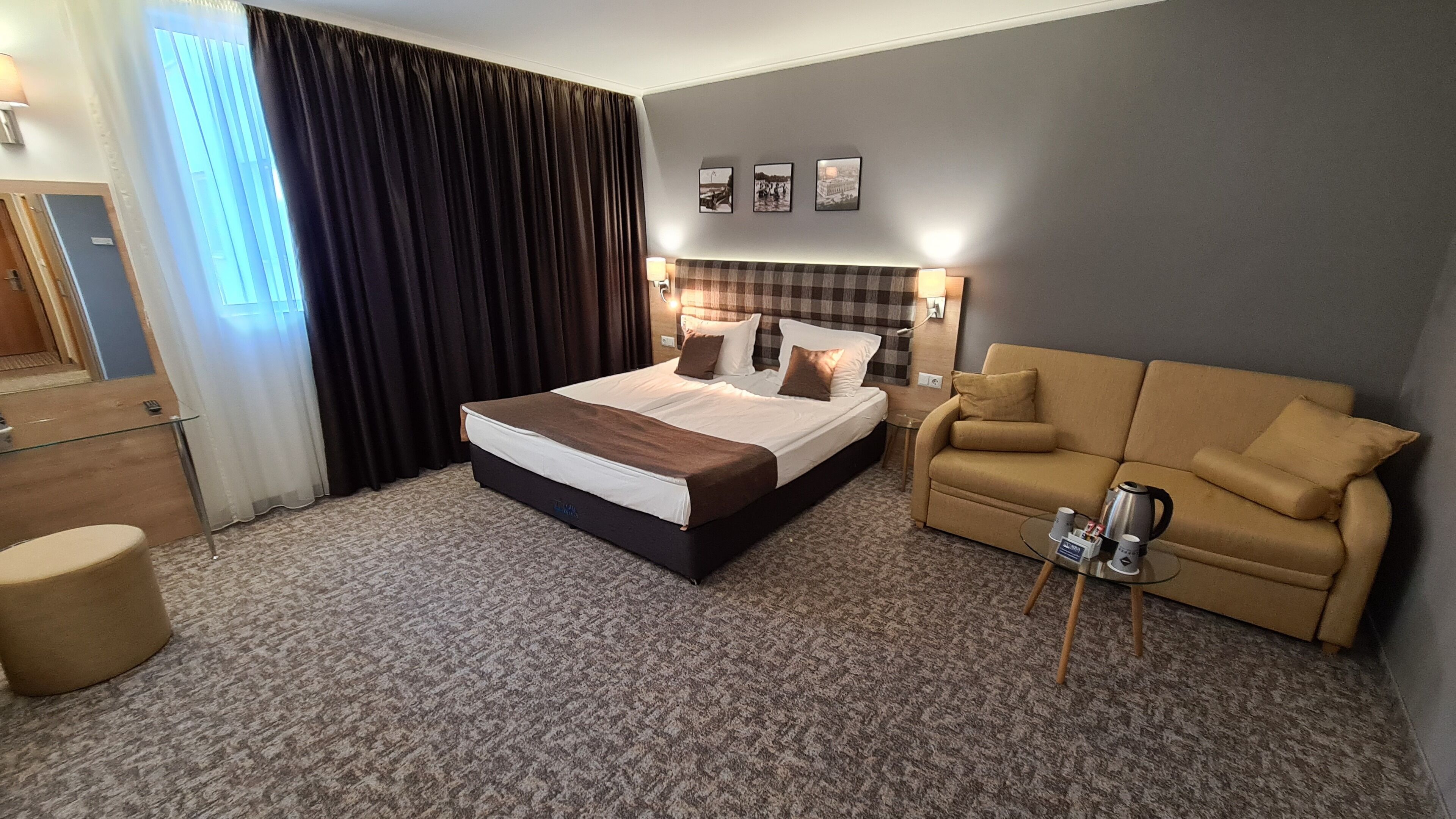 premium double or twin room | minibar, soundproofing, iron/ironing board, free wifi