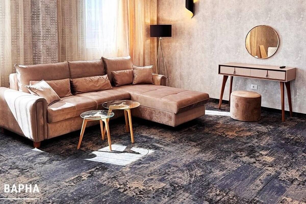 Premium Studio | Living area | LCD TV