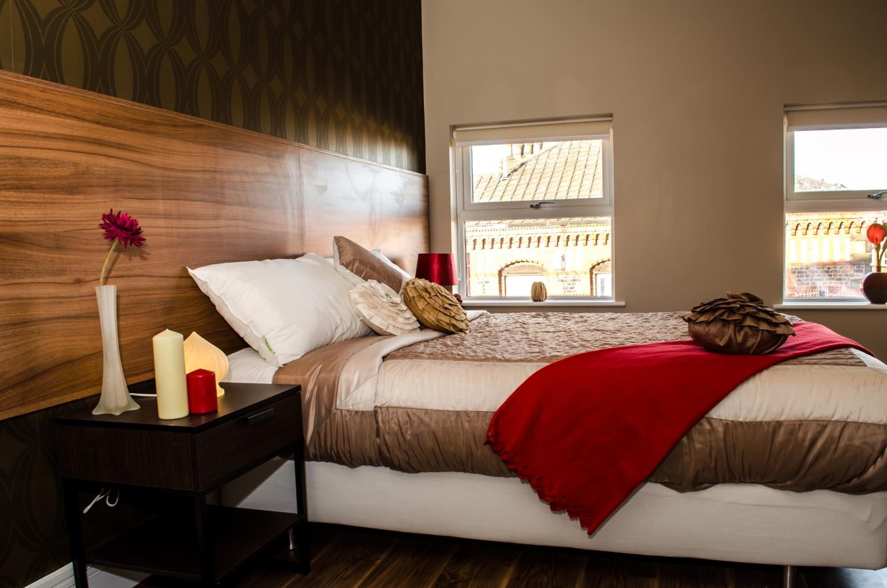 Escriptori, wifi gratuïta i roba de llit 