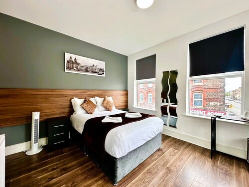 Trivelles Liverpool