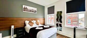 Trivelles Liverpool