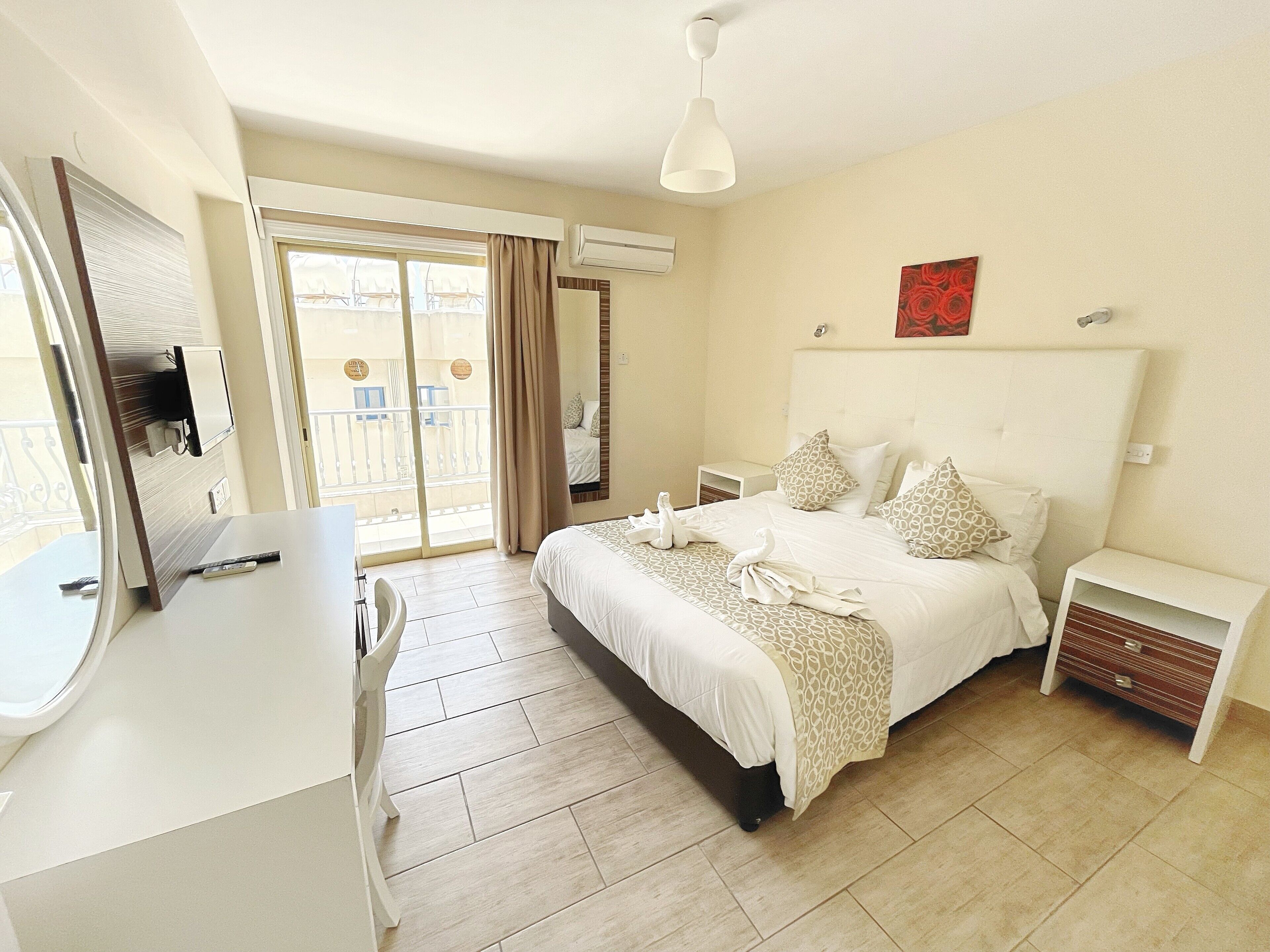 Apartment, 1 Bedroom, Garden View | Soundproofing, free WiFi