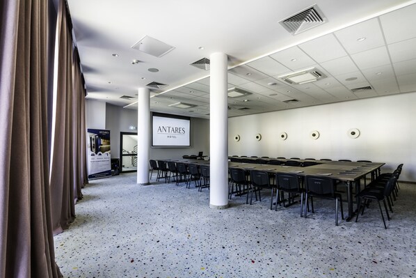 Business centre