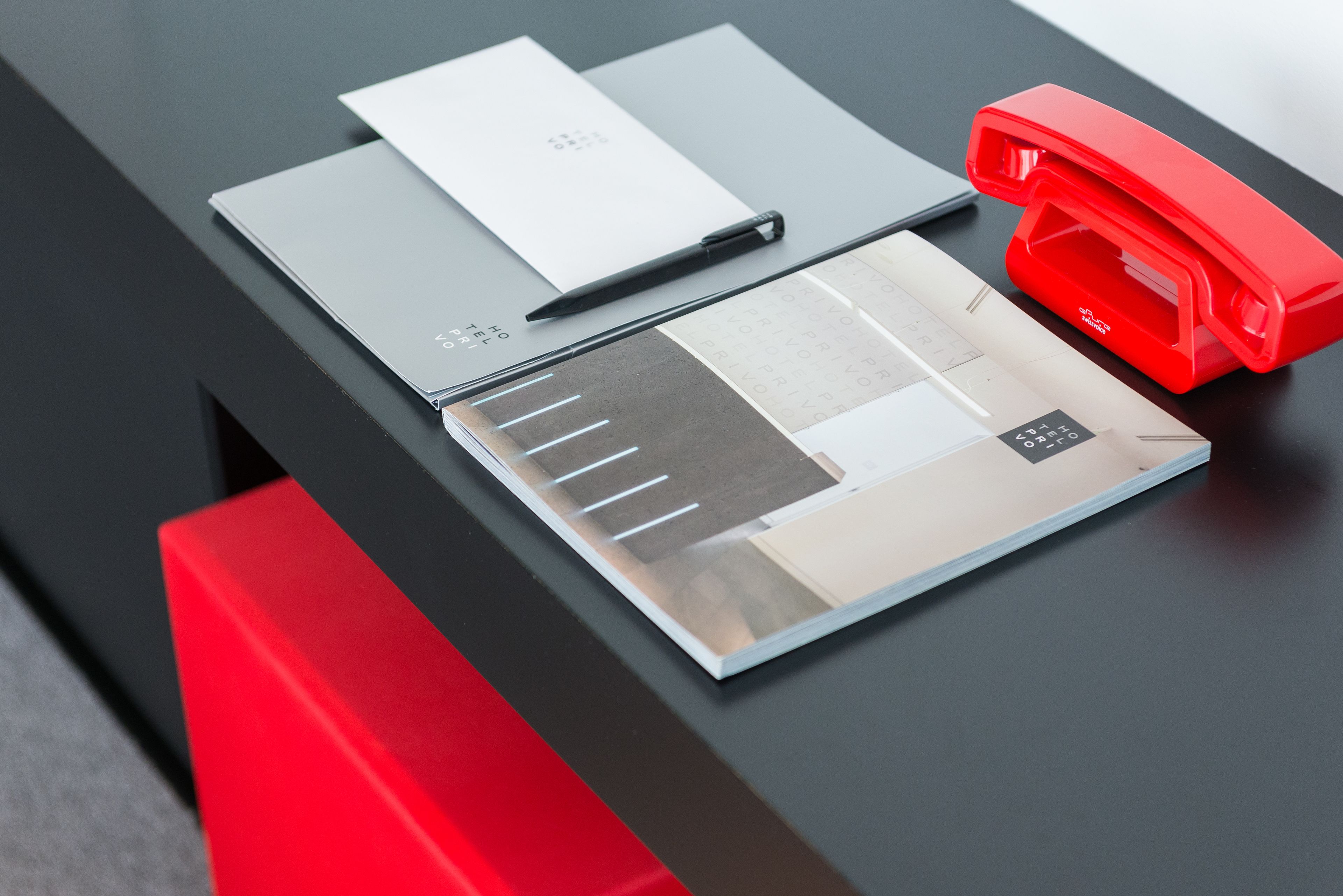 double room, 1 king bed | interior