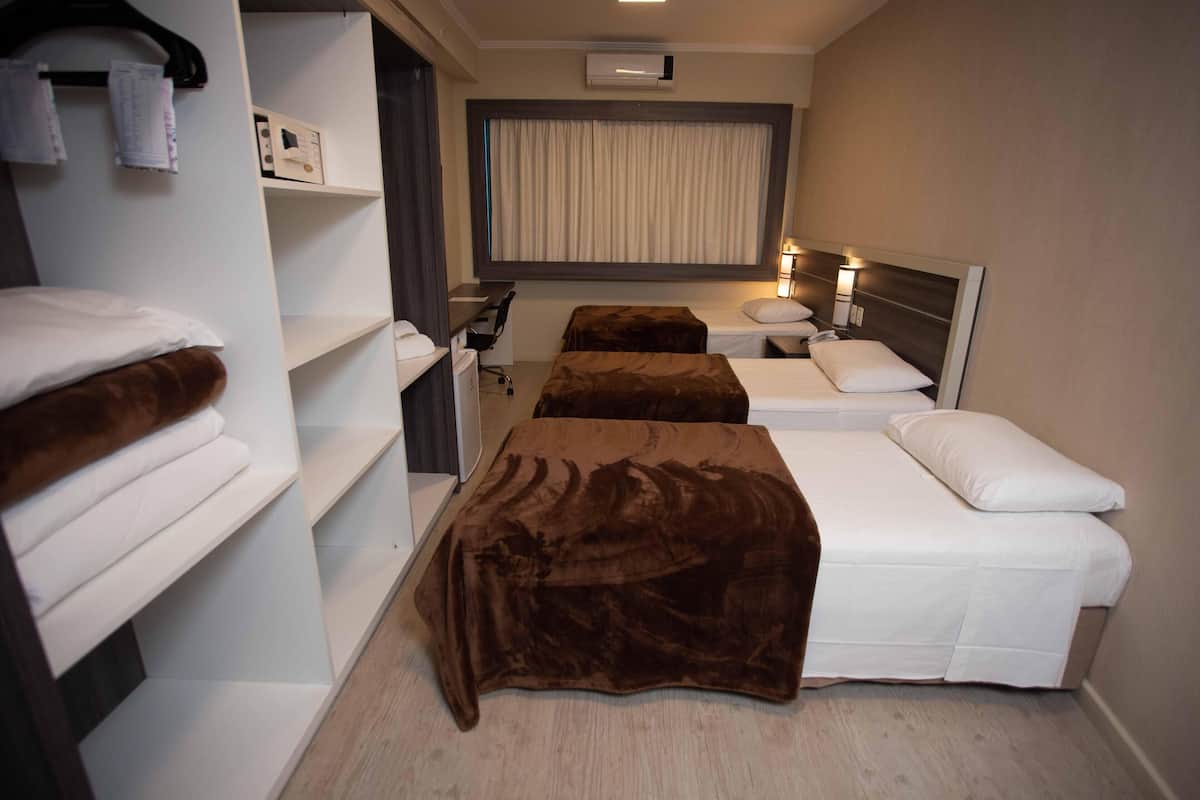 Minibar, in-room safe, desk, free WiFi