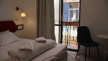 1 bedroom, in-room safe, free WiFi, bed sheets