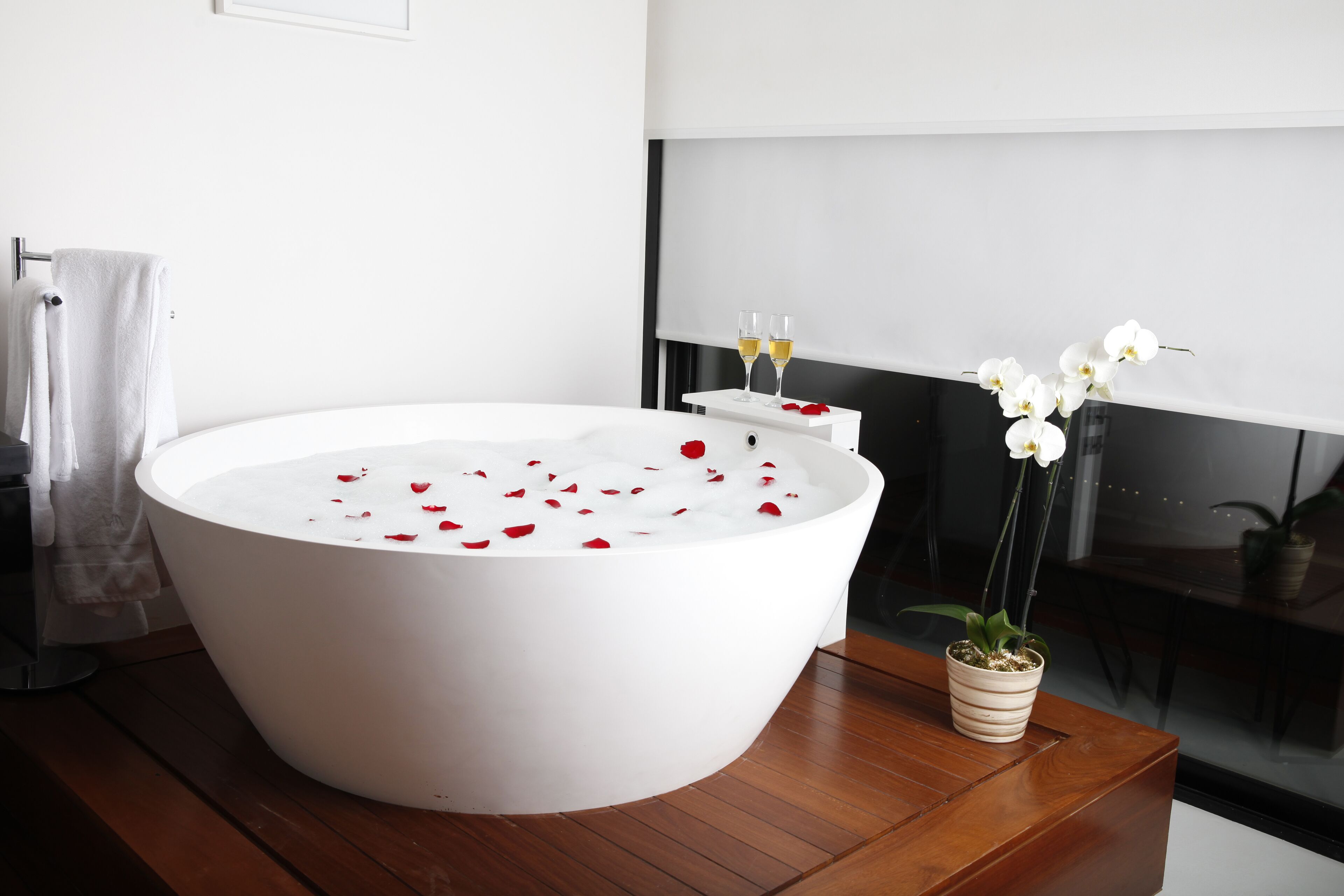 Photo - 1866 Court & Suites Hotel