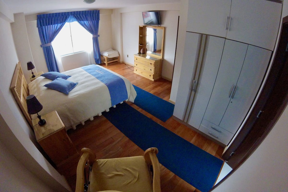 Executive Apartment, 1 Bedroom | Premium bedding, minibar, in-room safe, desk