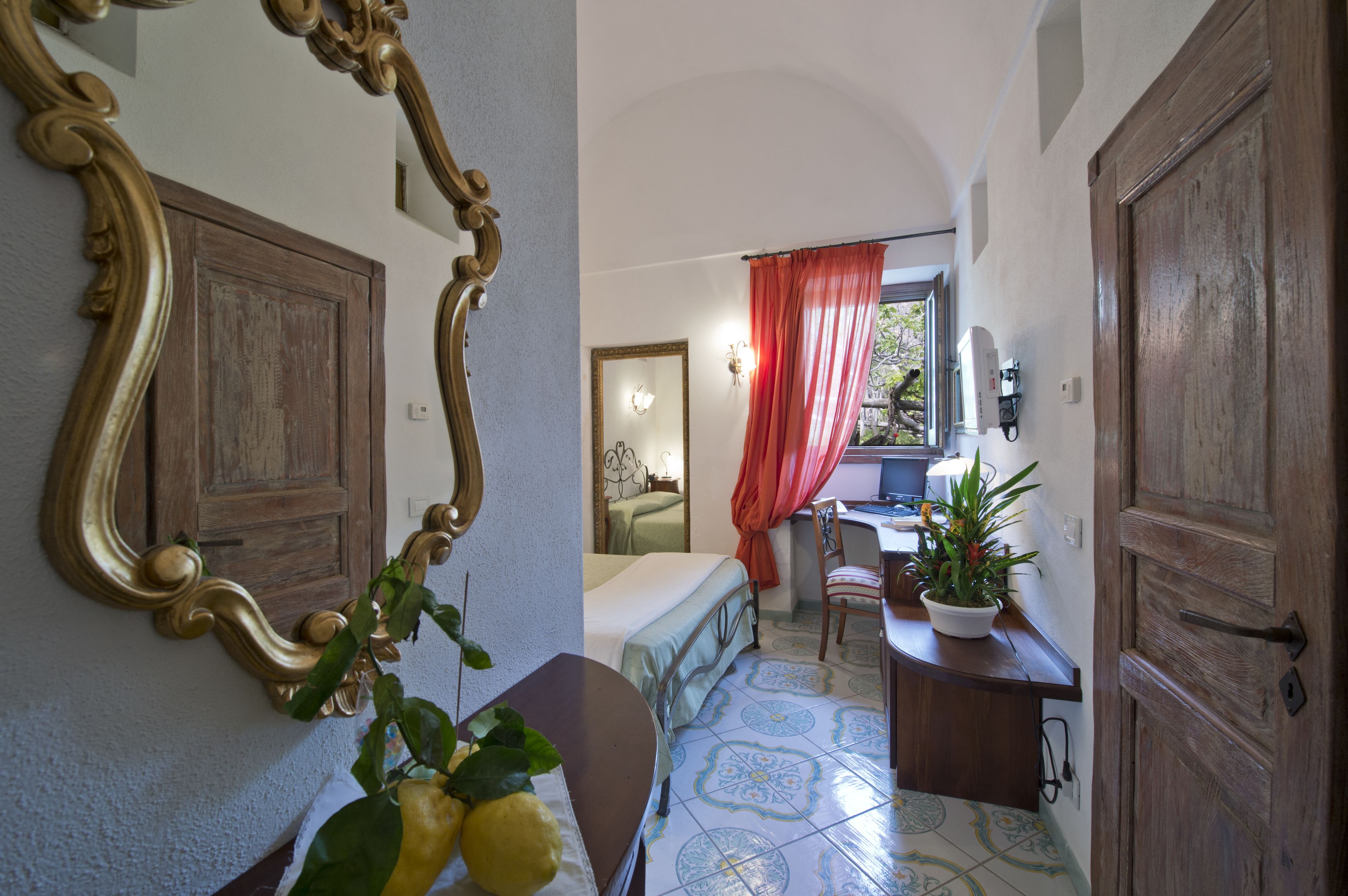 Photo - L'Antico Borgo Dei Limoni