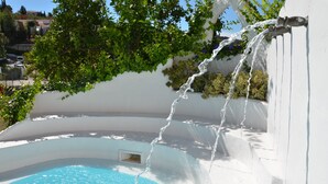 Outdoor pool - Hotel Sierra Tejeda (Alcaucin)
