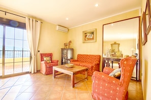 Reception hall