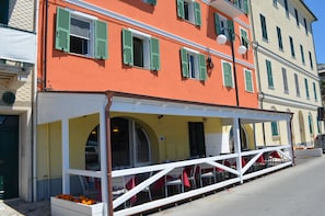 Lunch and dinner served - Hotel San Pietro (Chiavari)