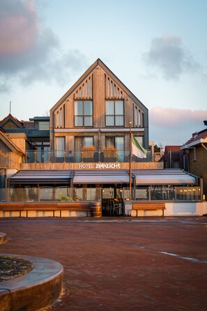 Fachada de la propiedad